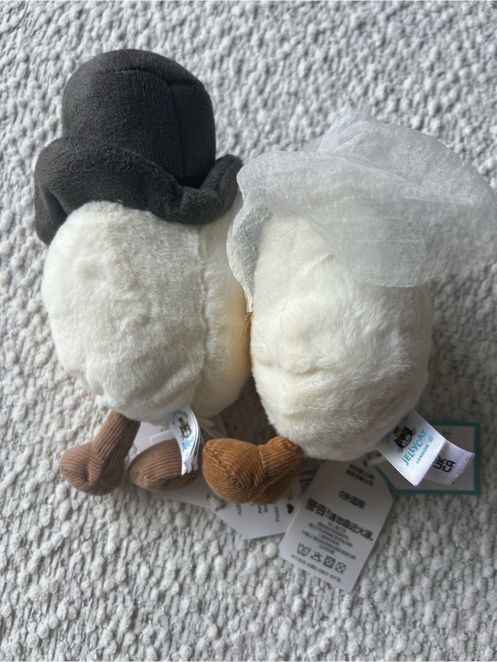 Jellycat Amusables Bride & Groom - Picture 3 of 3